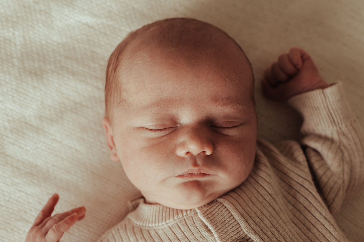 Portret tijdens newborn foto's